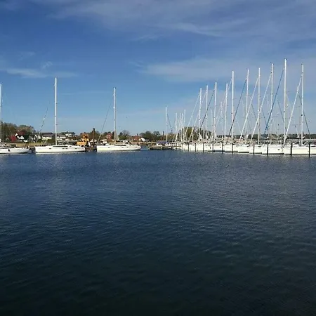 Ferienhaus Amber Comfortable Vacation Breege